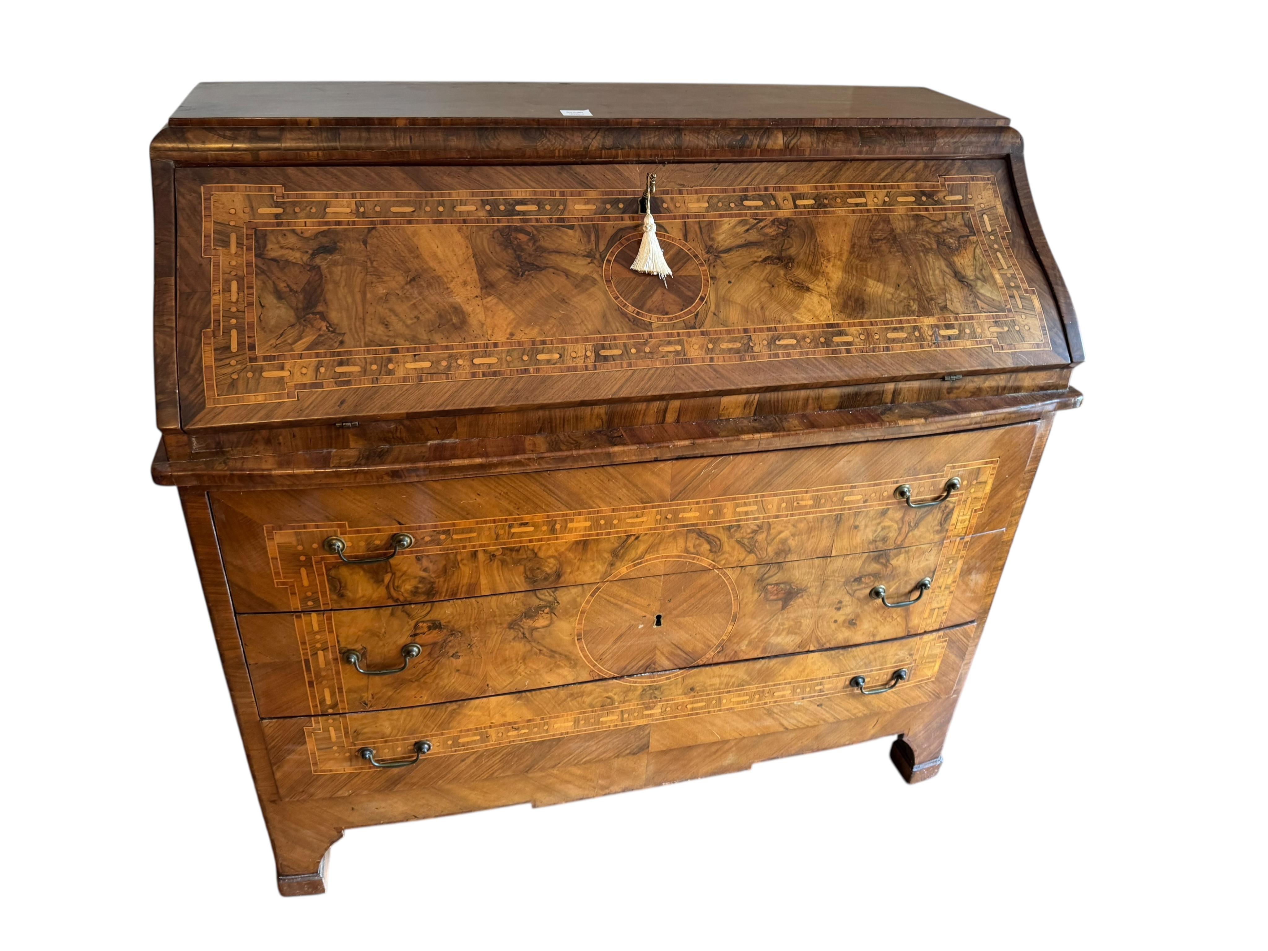 An 18th century Italian inlaid walnut bureau, width 124cm, depth 54cm, height 116cm